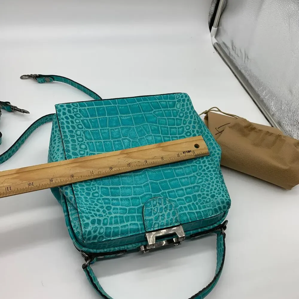Patricia Nash Leather Purse Croc Embossed Blue Aqua Handbags